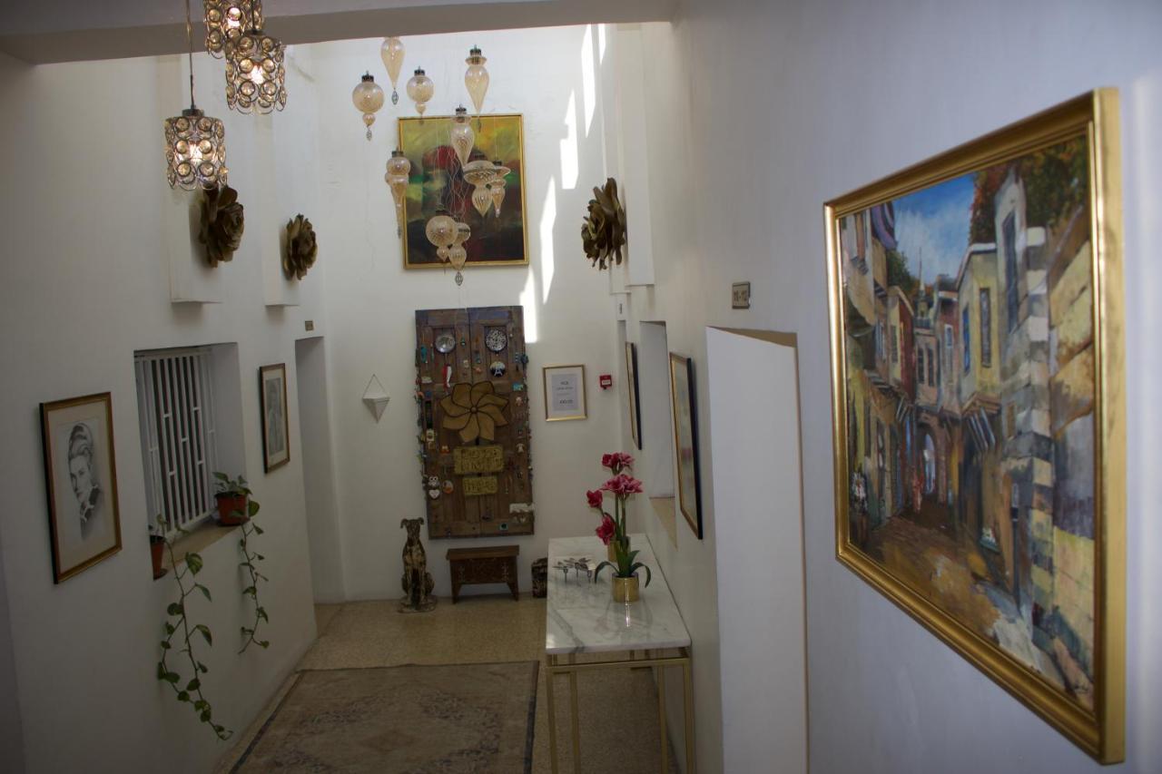 Gallery Pensión