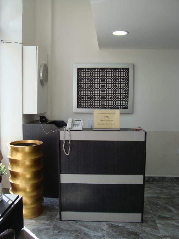 Gallery 2*